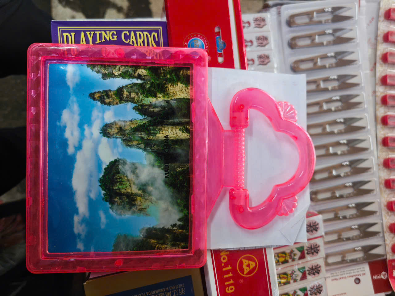 Gương vuông cầm tay